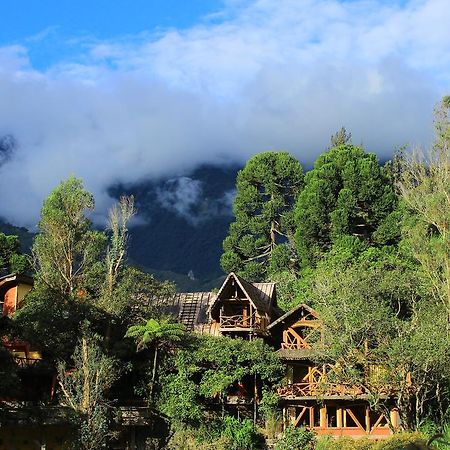 באניוס Finca Chamanapamba Guest House מראה חיצוני תמונה