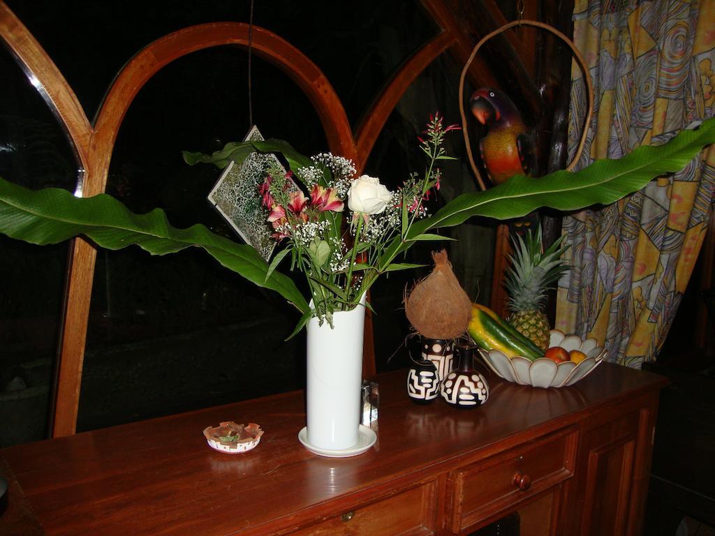באניוס Finca Chamanapamba Guest House מראה חיצוני תמונה