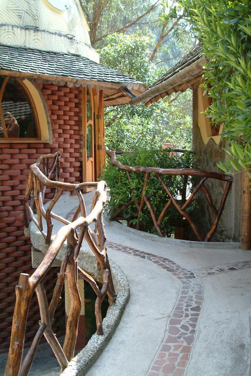 באניוס Finca Chamanapamba Guest House מראה חיצוני תמונה