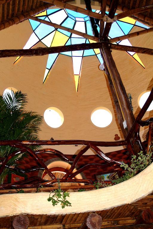 באניוס Finca Chamanapamba Guest House מראה חיצוני תמונה